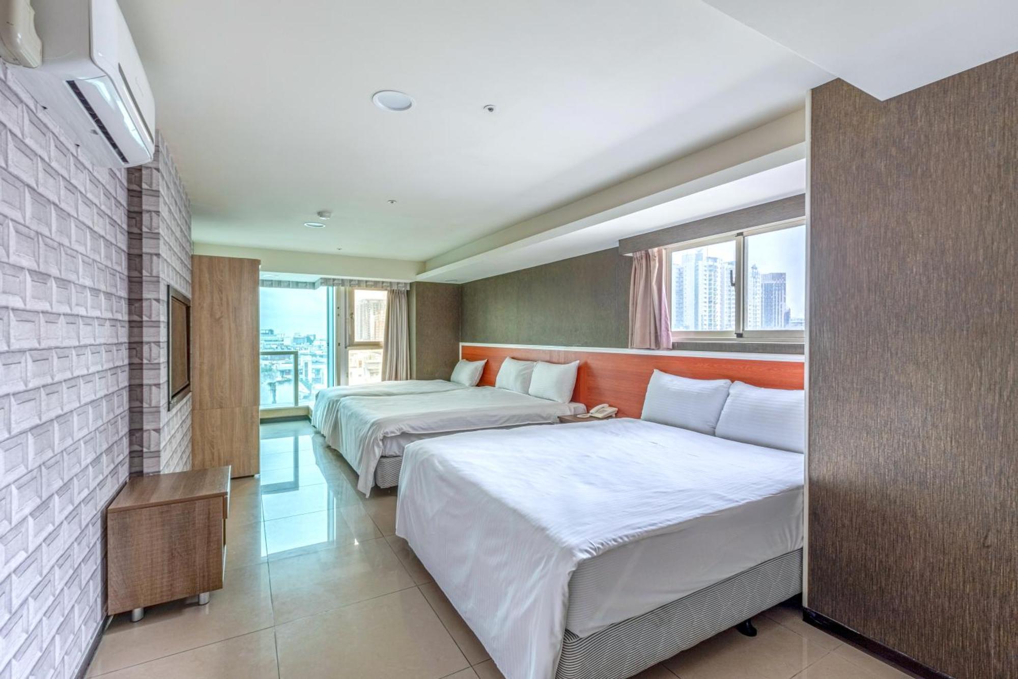 E Lim Hotel Zhongli Zimmer foto